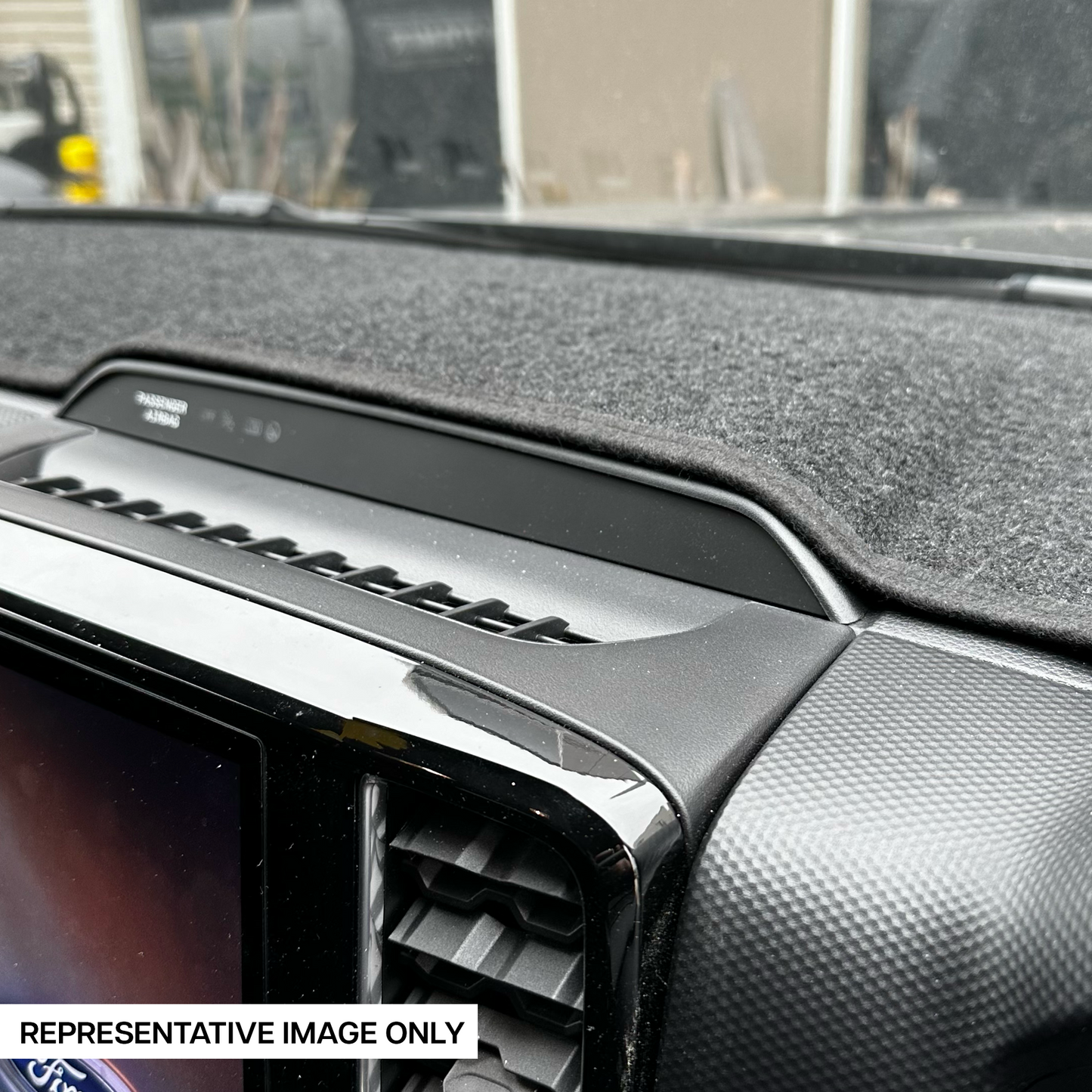 Toyota Landcruiser 100 Series MKII 2002-2007 | MUDTAMER Dash Mat